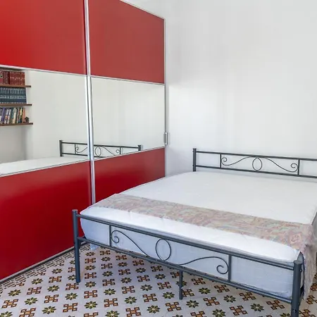 A Due Passi Dal Mare Apartment *