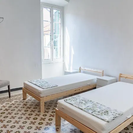 A Due Passi Dal Mare Apartment Laigueglia